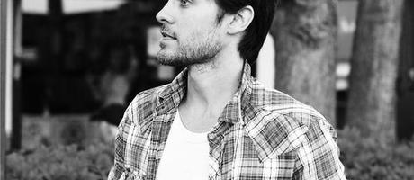 Jared leto krásná foténka černobílá