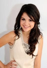 To je Selena Gomez